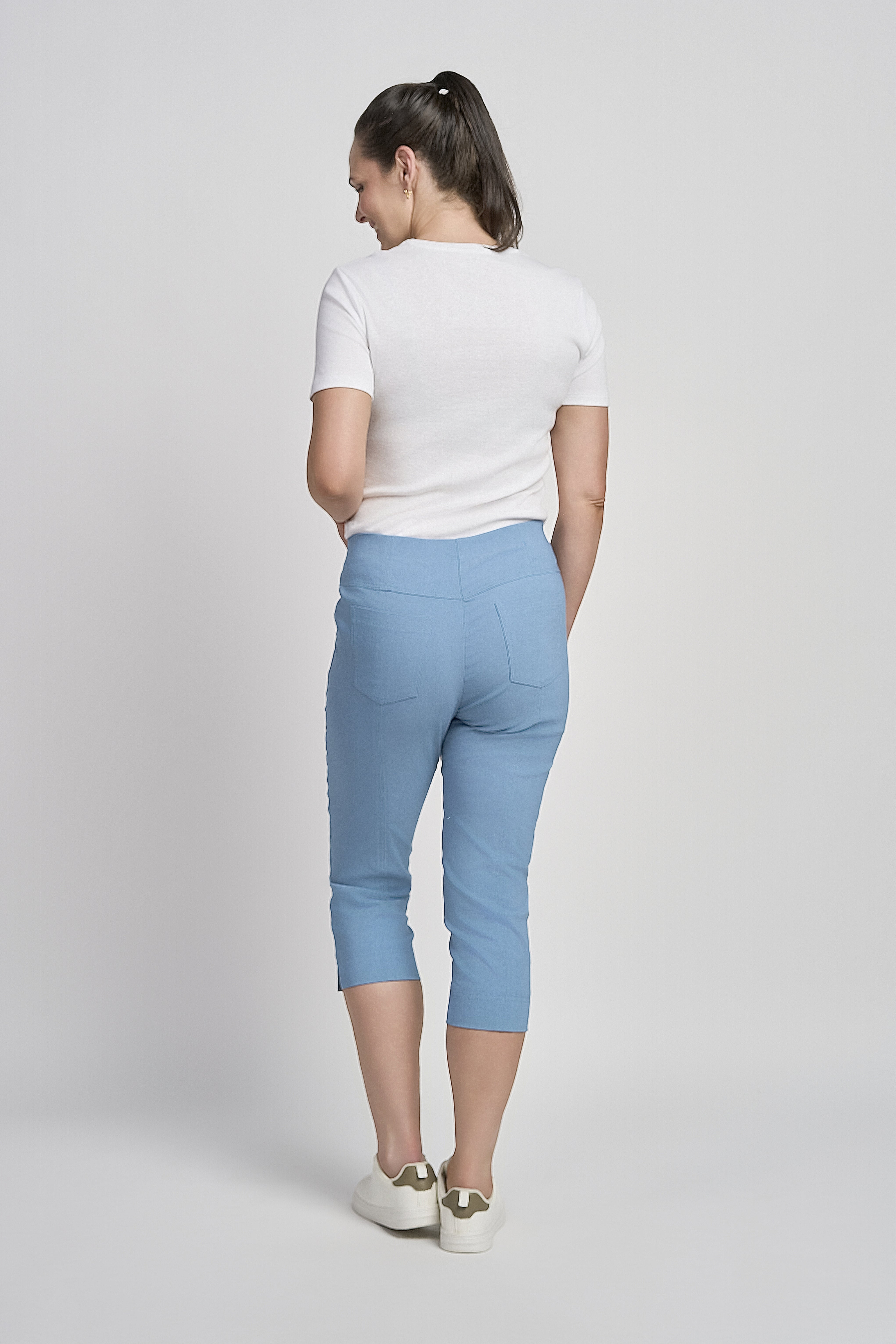 Pinns Elasticated Crop Trousers - The Coastal Boutique