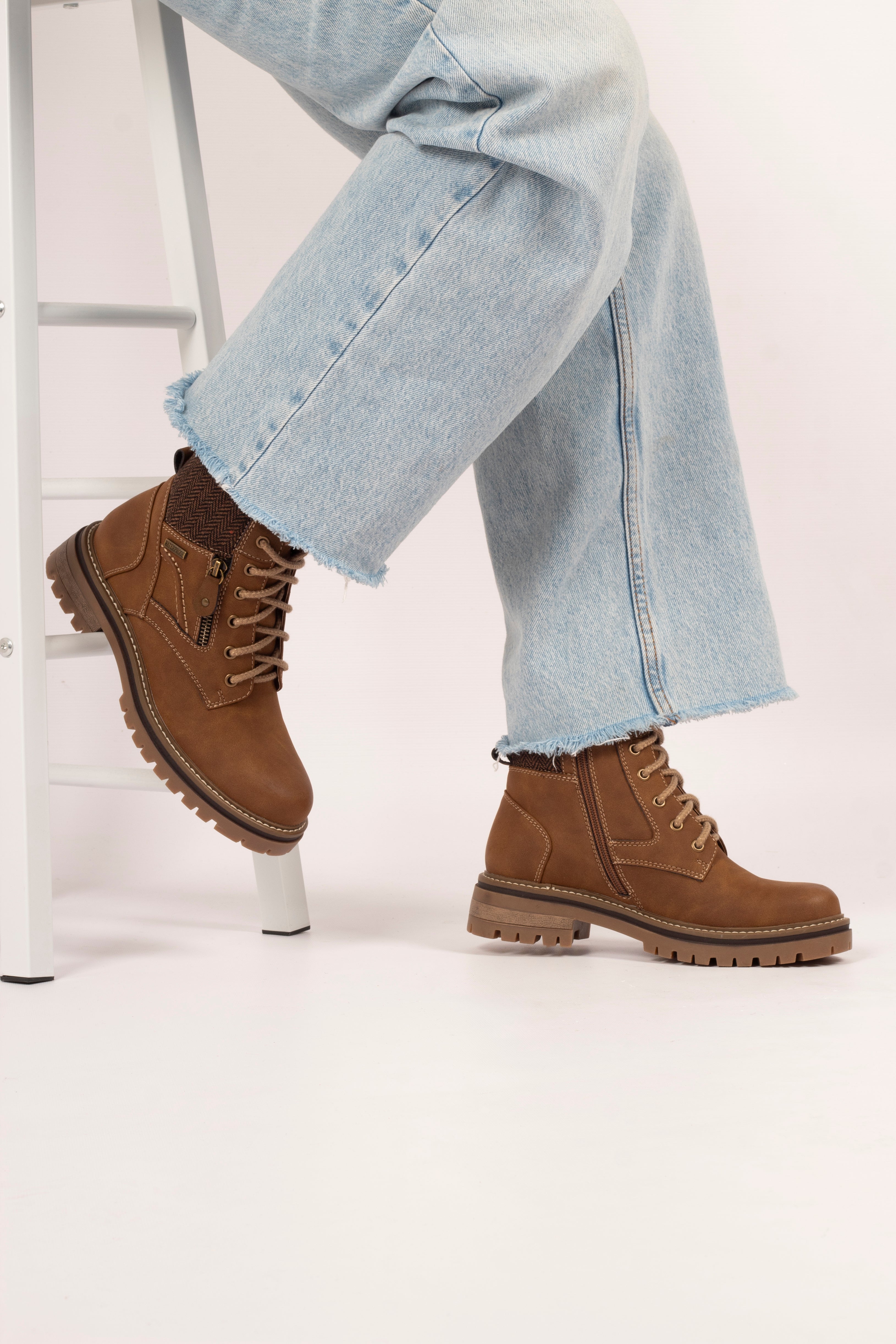 Lunar Caramel Lace-up Boots image 2