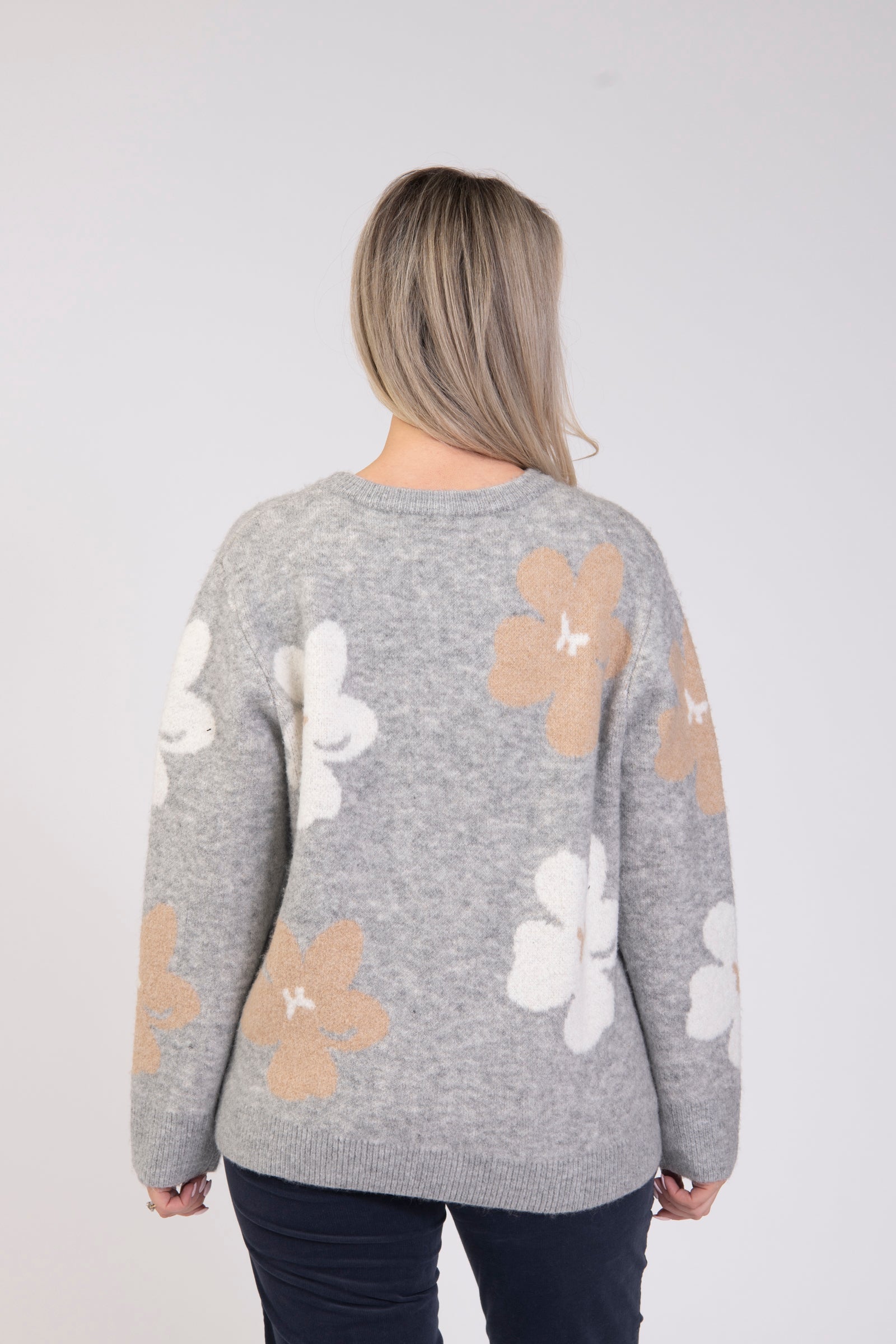 Jessica Graaf floral jumper back view