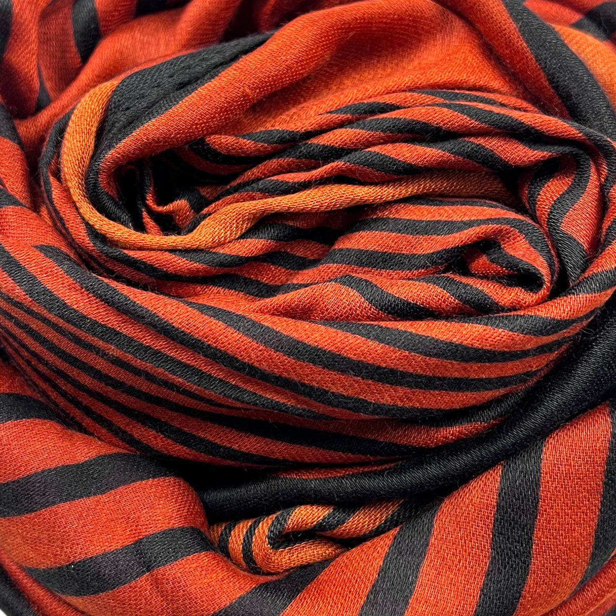 Big maze monogram printed scarf