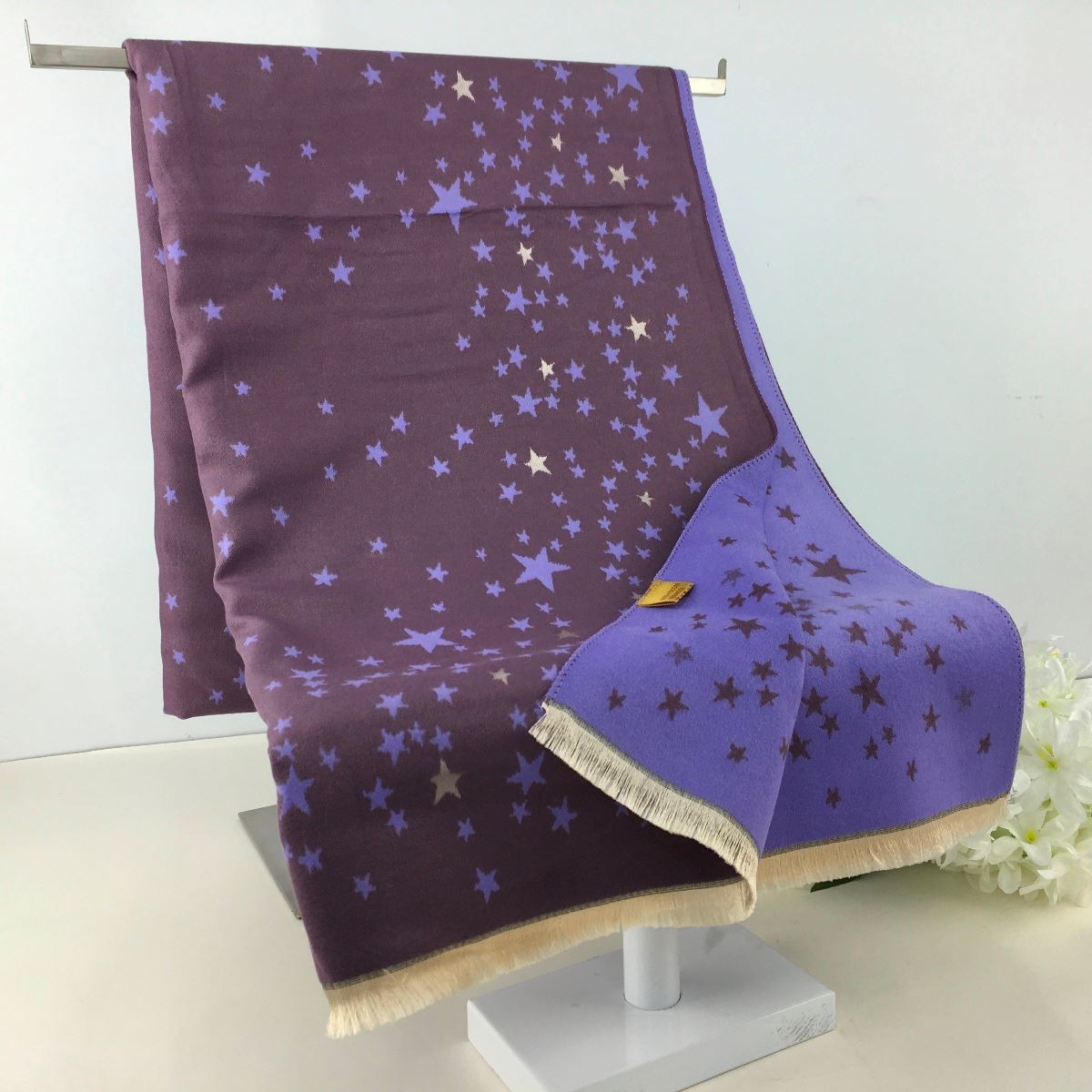 Reversible Star Print Scarf image 3