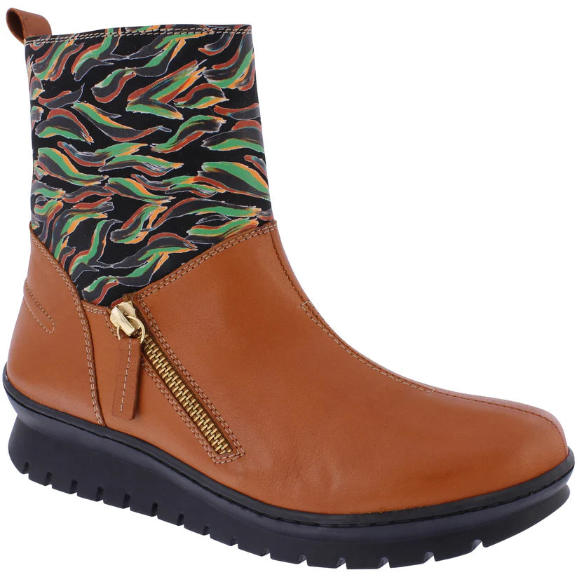 Adesso Dawn Tan Forest Flame Boots image 0