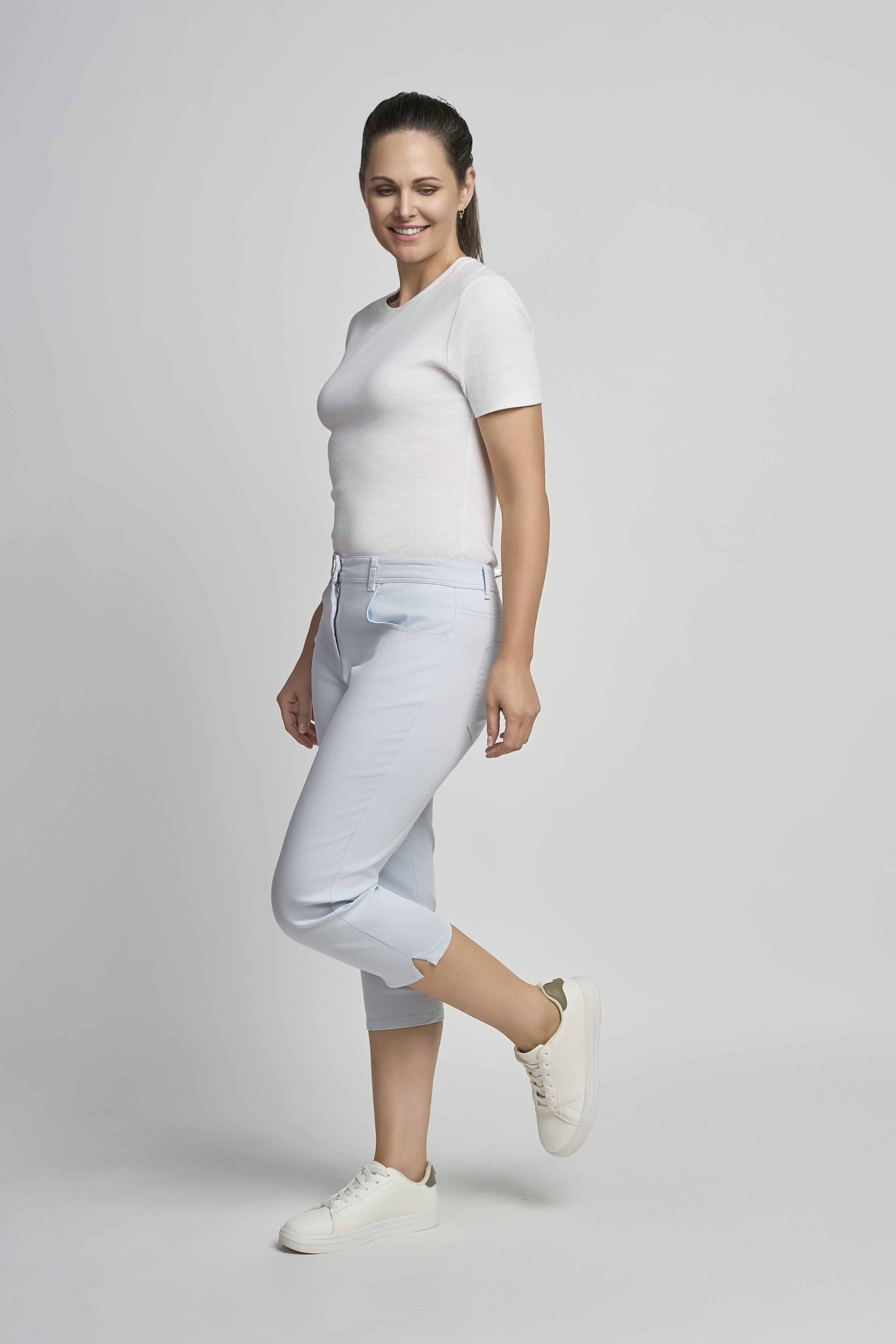 Pinns Cropped Chino Trousers - The Coastal Boutique