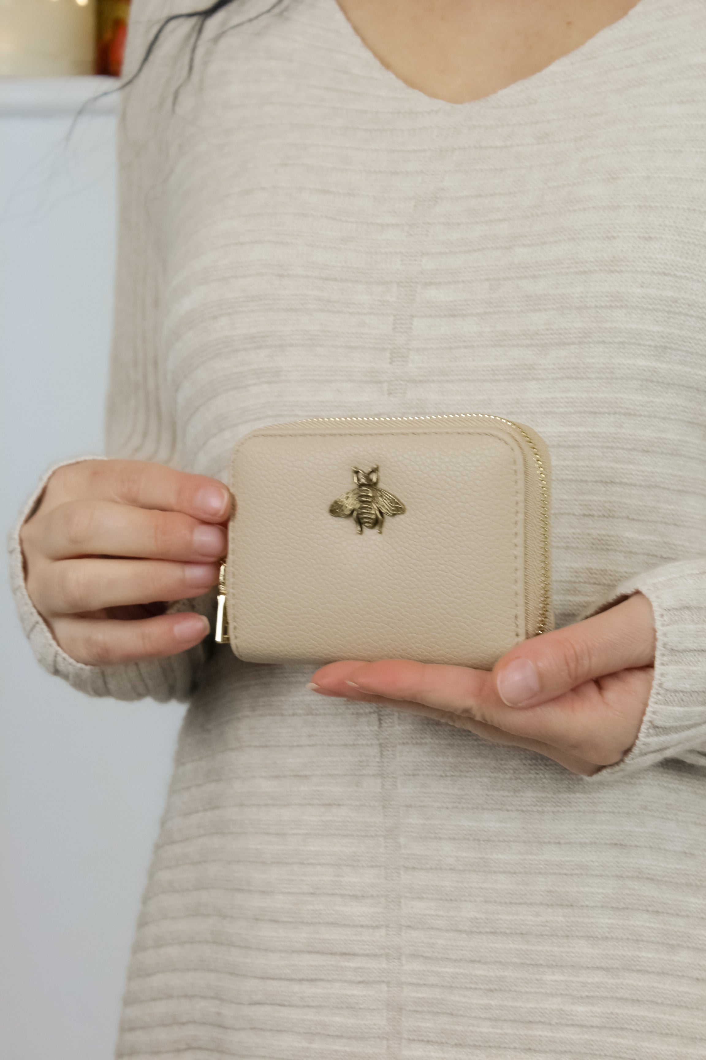 Bee Card Holder image 9