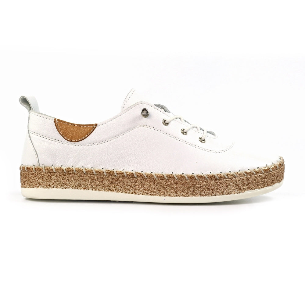 Lunar Evie Leather Pumps image 9