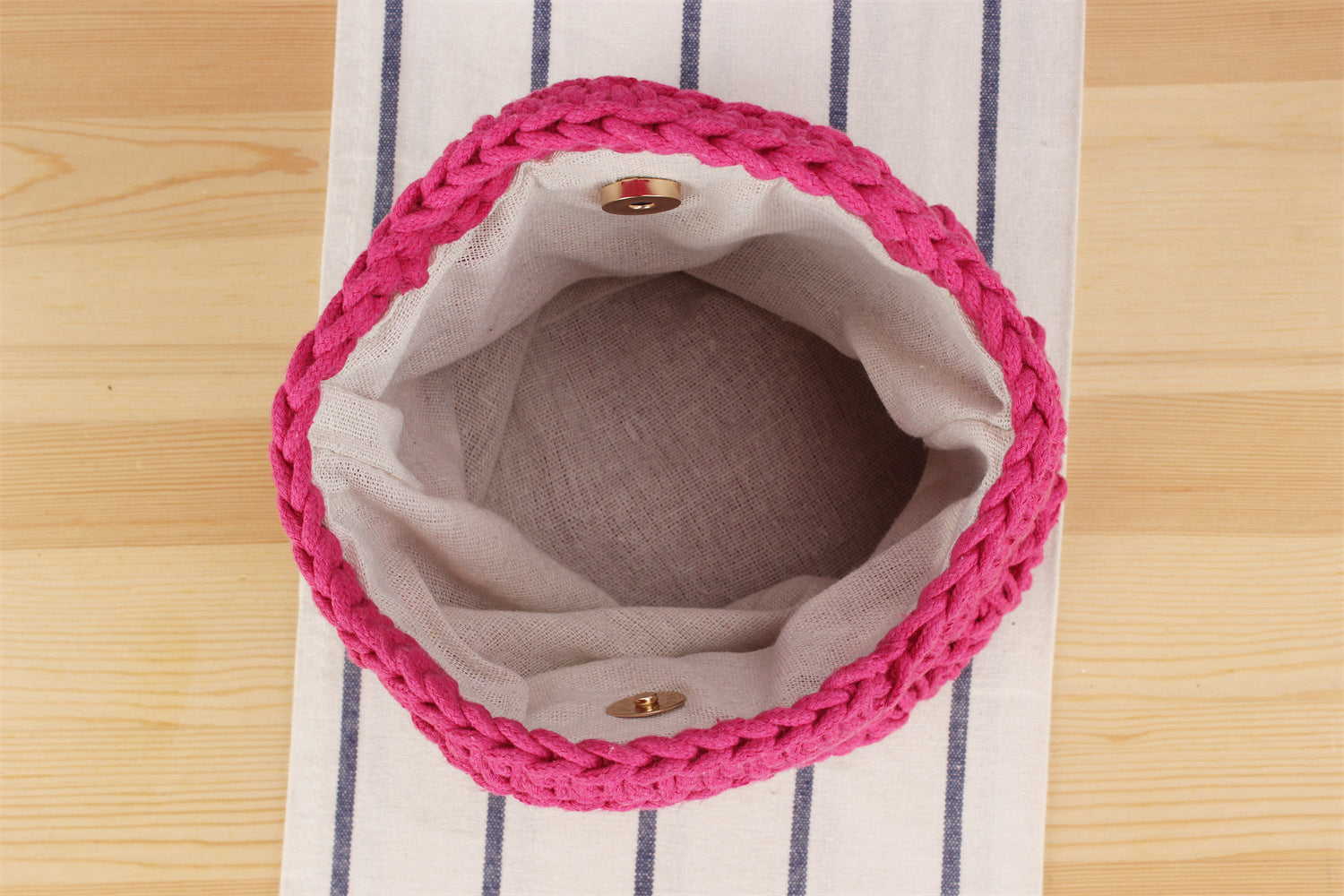 Small Crochet Crossbody Handbag - The Coastal Boutique