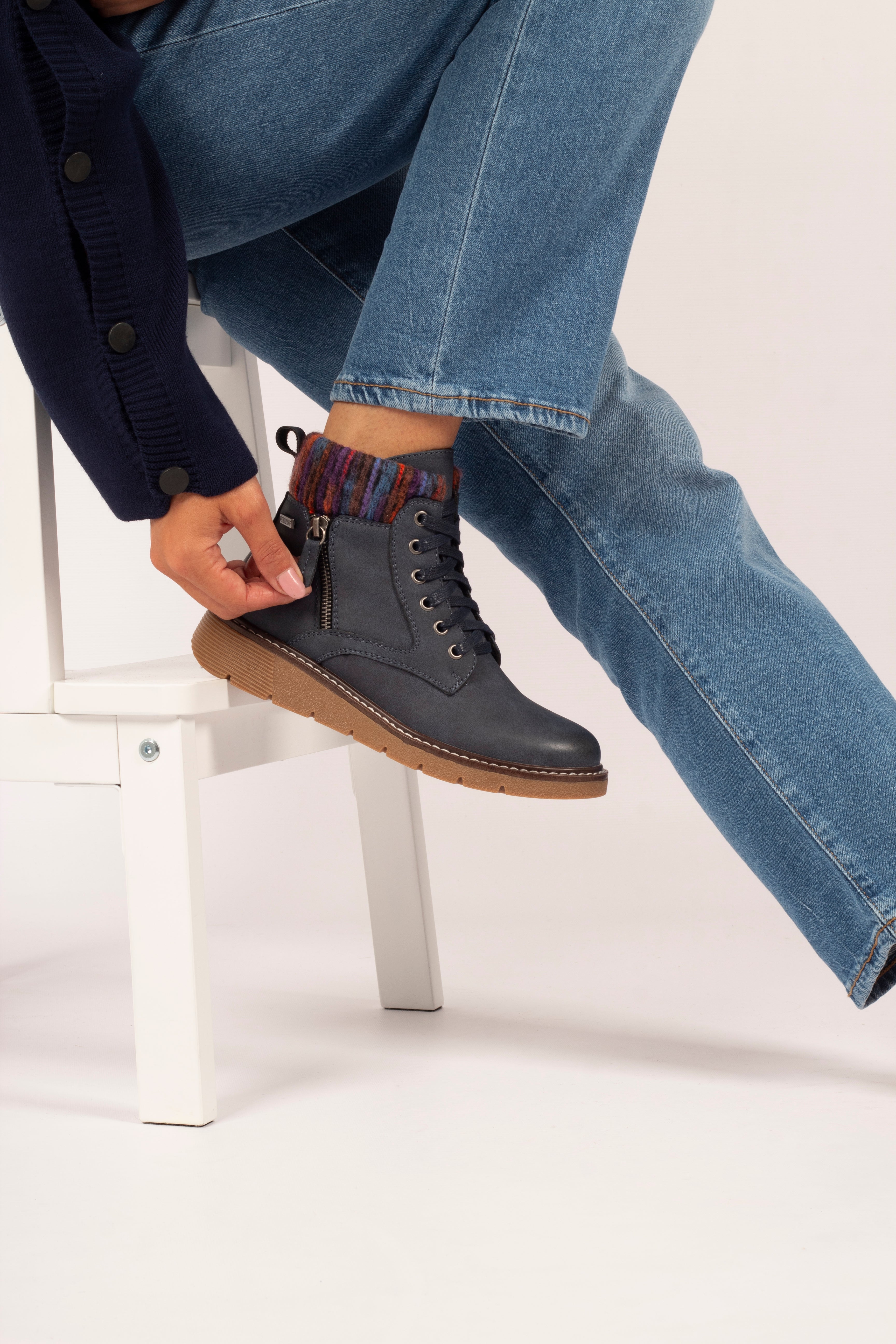 Lunar California Wide Fit Boots image 2