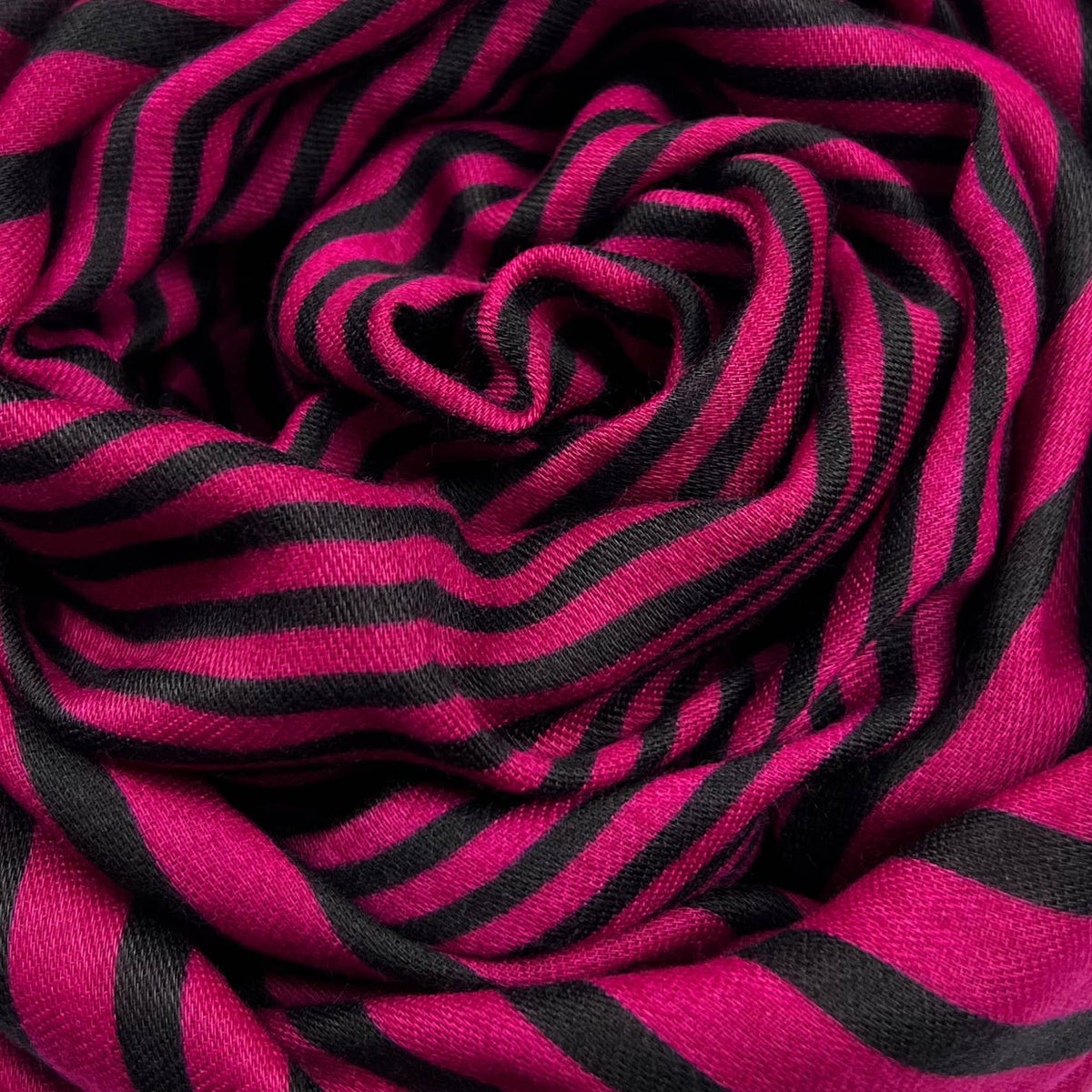 Big maze monogram printed scarf