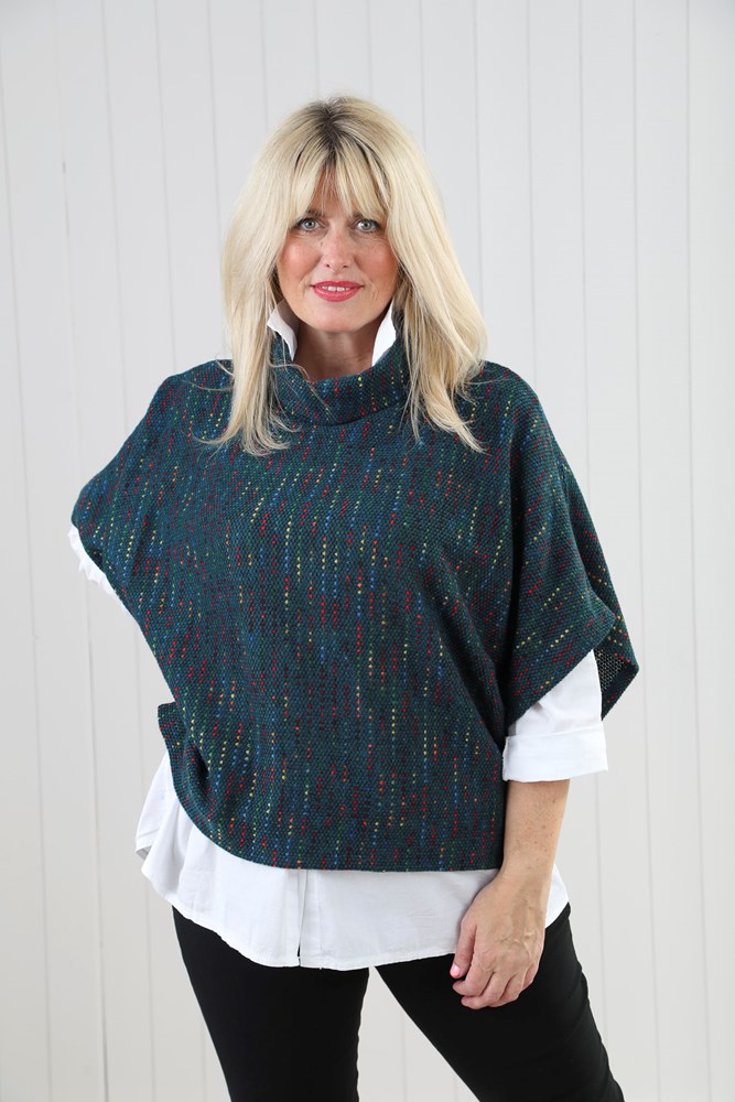 Goose Island Fleck Cowl Poncho Top in Default Title