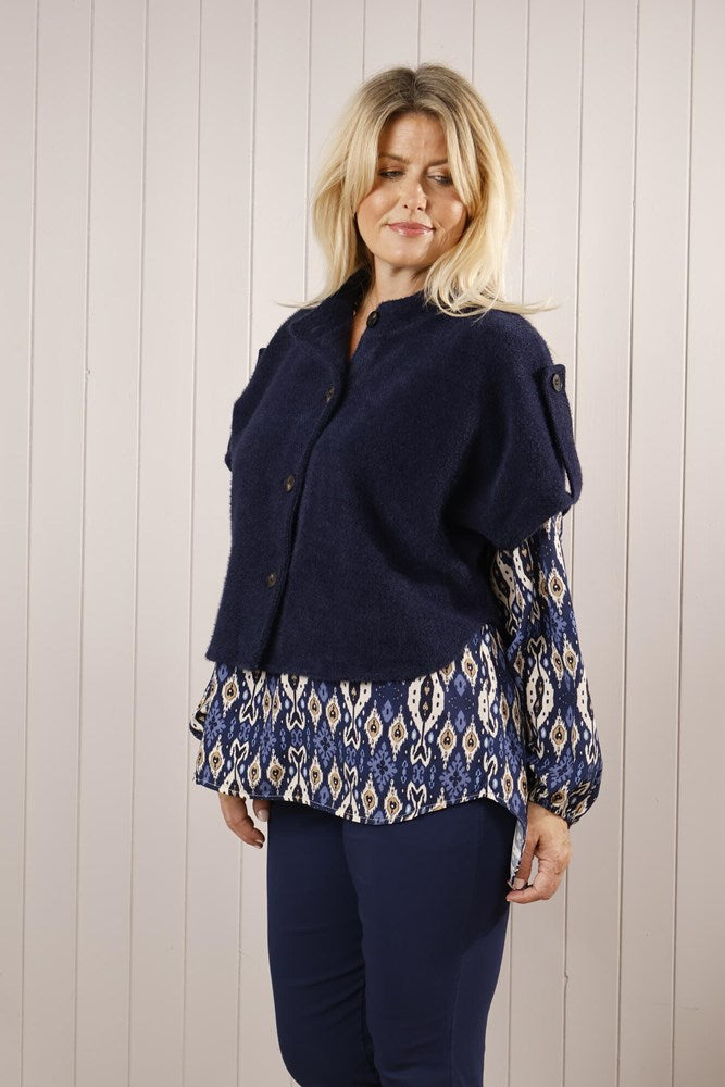 Goose Island Soft Touch Button Front Poncho image 5