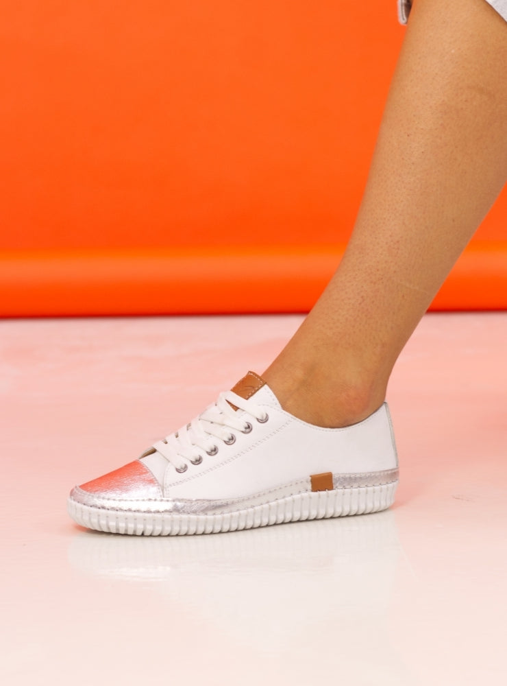 Lunar Starlet Leather Lace Up Pumps image 0