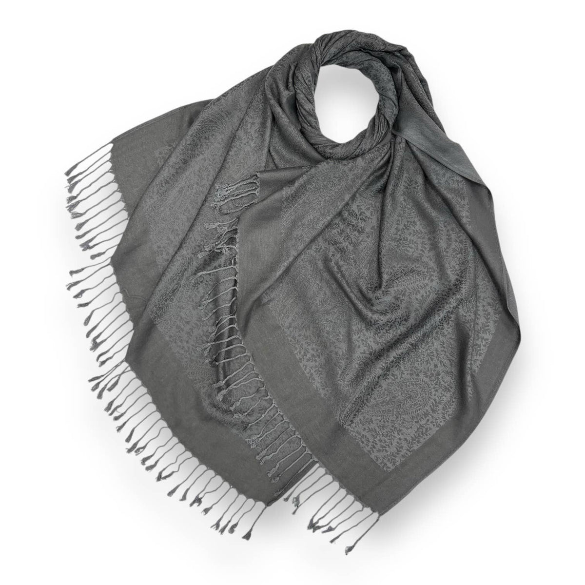Pashmina paisley print finished with tassels