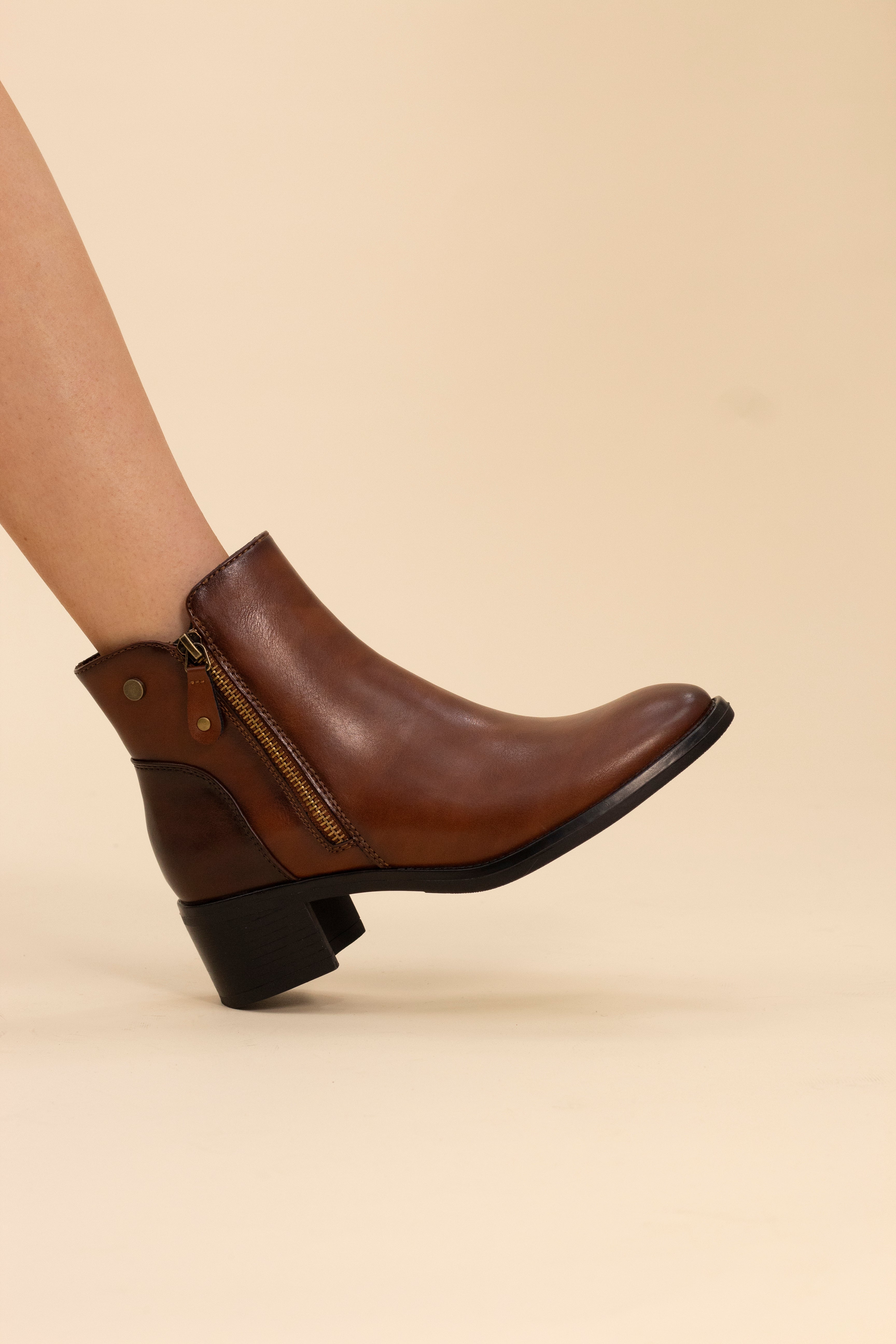 Lunar Sabina Ankle Boot image 7