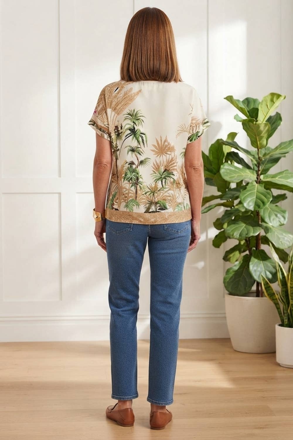 Back view of Stella London tropical print relaxed top in Multi Beige