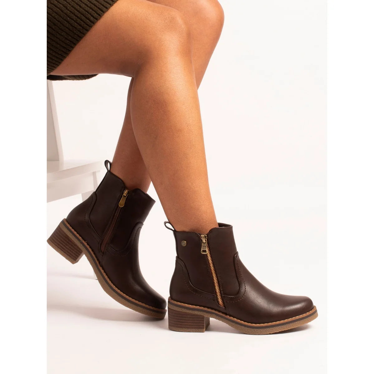 Lunar Heaven brown ankle boot rounded toe detail