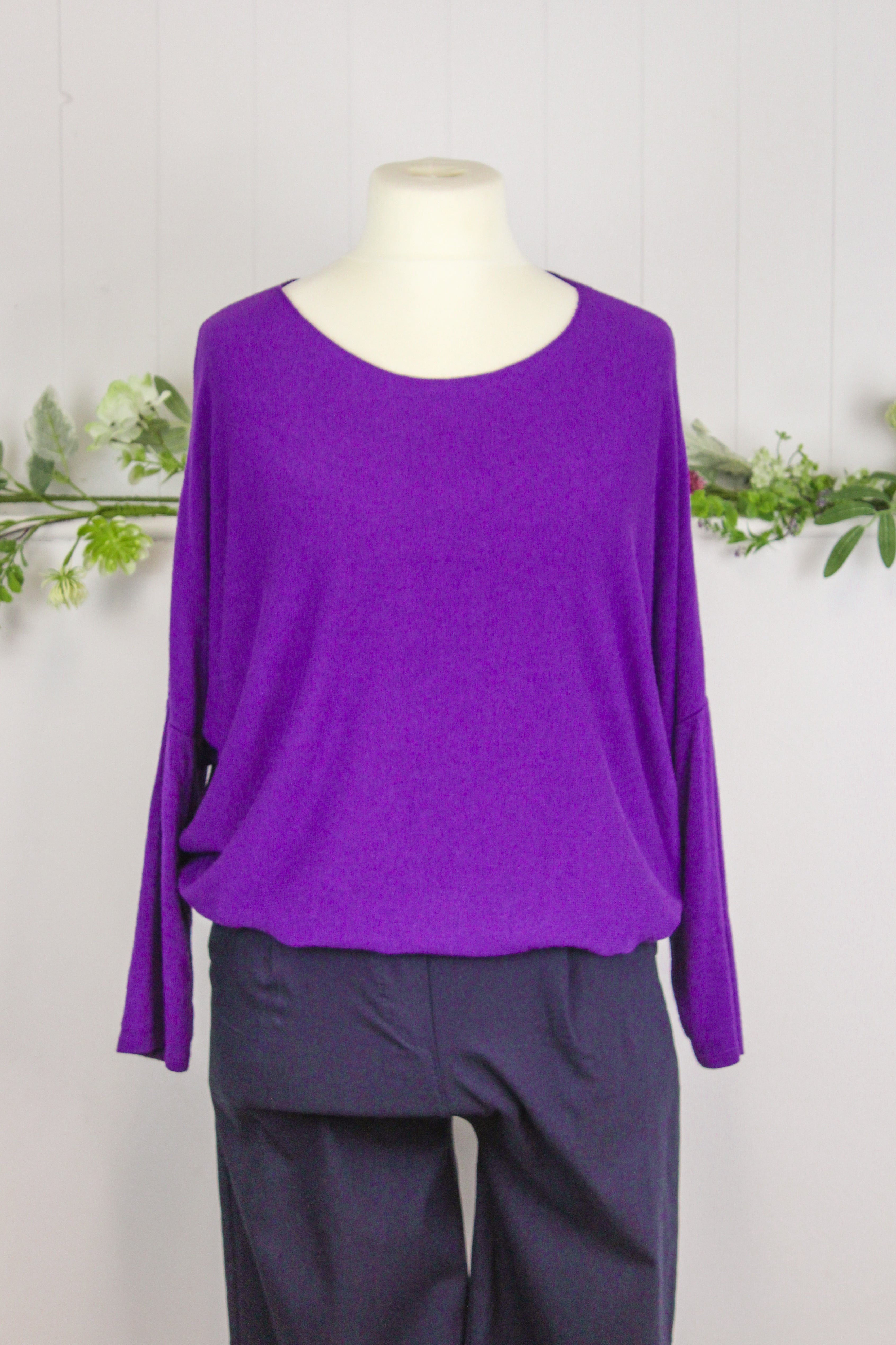 Round Neck Soft Knit Jumper