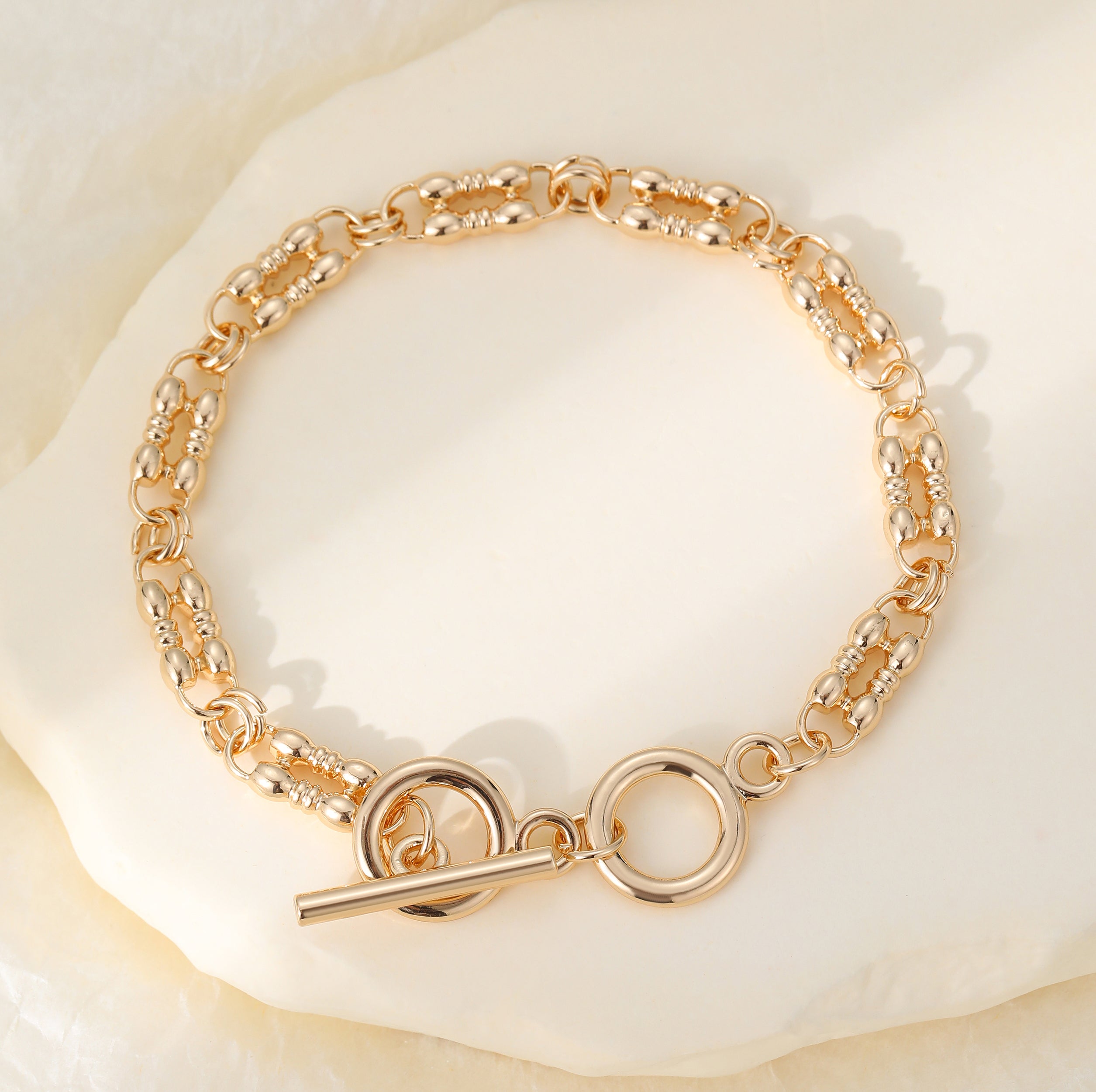 Lysandra Hammered Chain Link Bracelet
