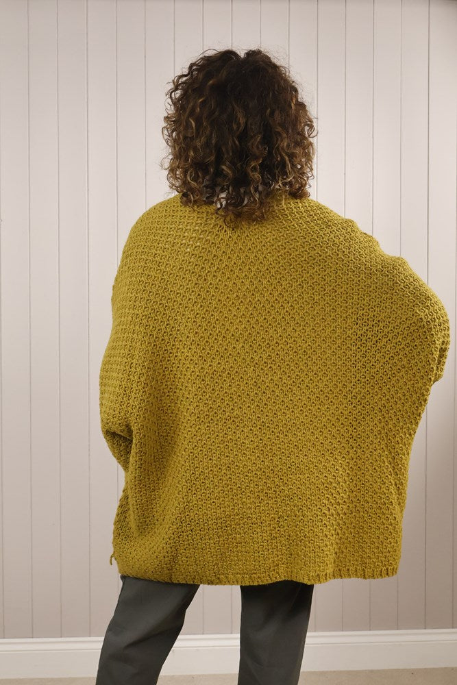 Goose Island Chunky Cable Knit Pocket Cardigan image 3