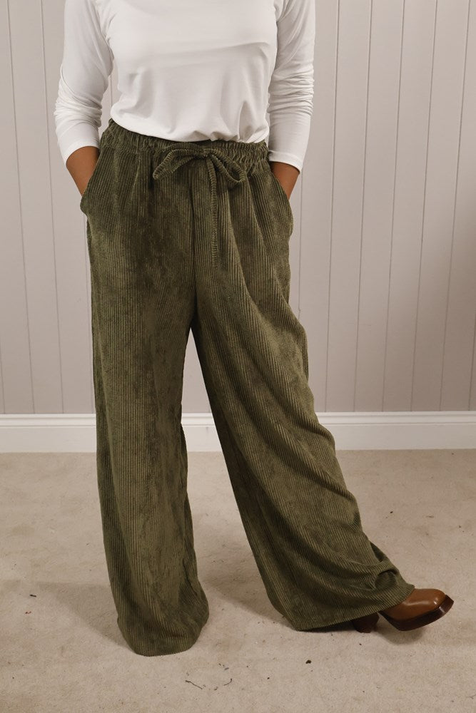 Goose Island Corduroy Wide Leg Tie Trousers image 2