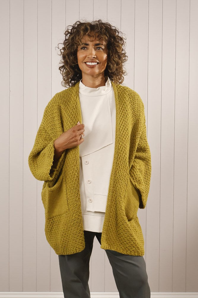 Goose Island Chunky Cable Knit Pocket Cardigan image 1