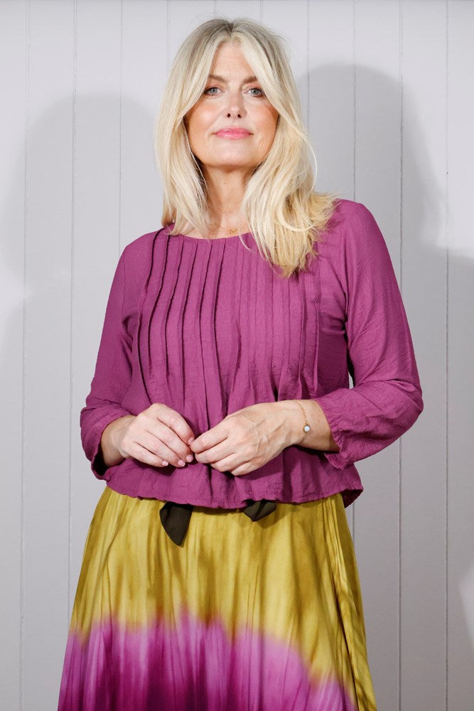 Goose Island Pleat-Front Floaty Blouse in Plum