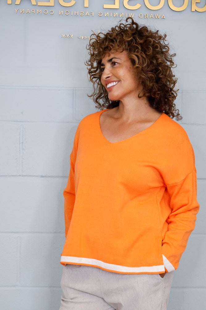 Goose Island Flip-Edge Block-Colour Knit Top in Orange