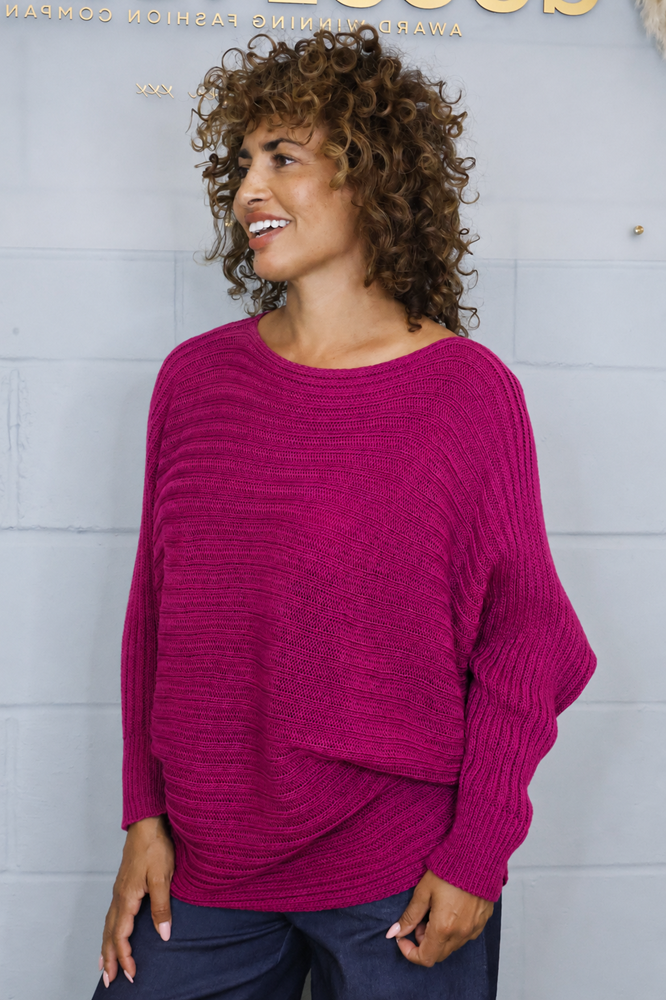 Goose Island Ribbed Slouchy-Knit Jumper in Magenta