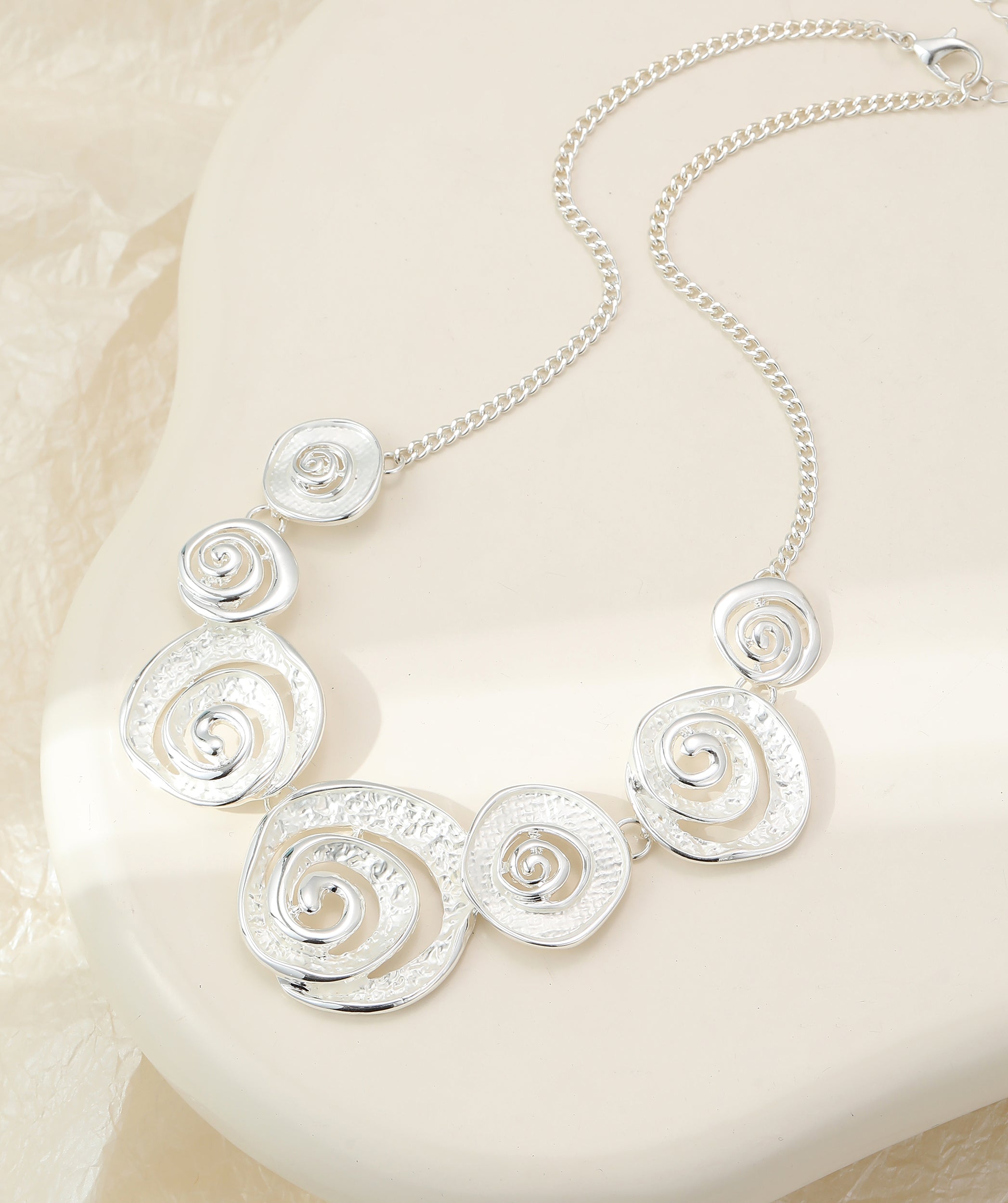 Allie Spiral Necklace - The Coastal Boutique