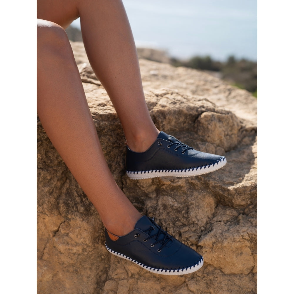 Lunar St Ives Leather Plimsoll